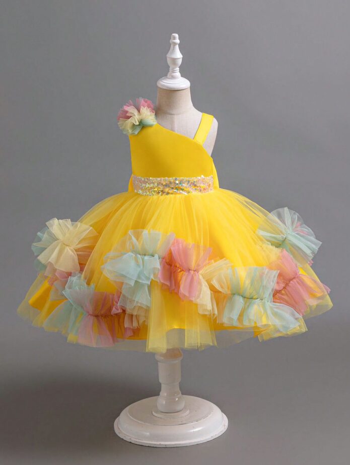 Vestido amarillo olanes colores