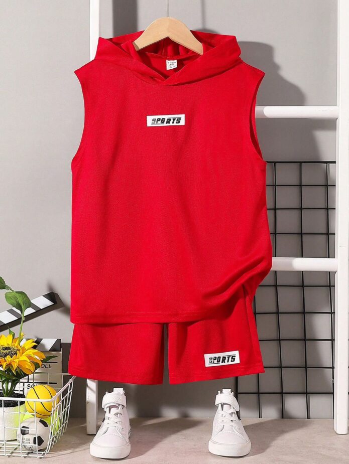 Conjunto chaleco capucha rojo