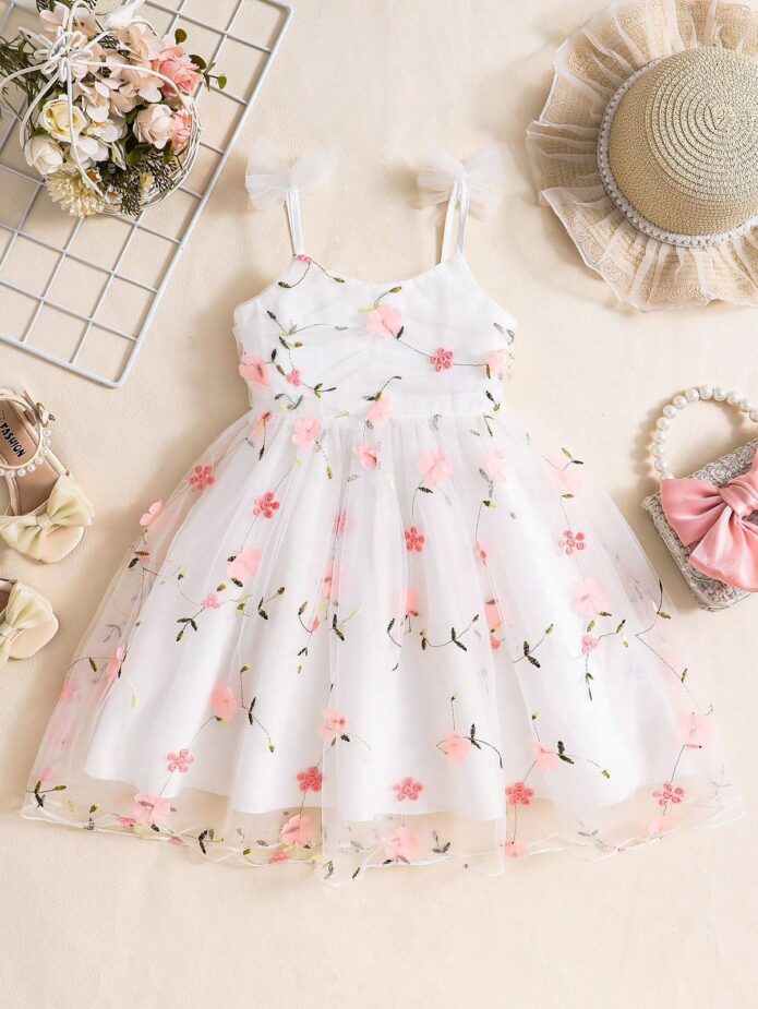 Vestido encaje flores bordado