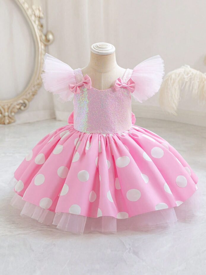 Vestido rosa circulos